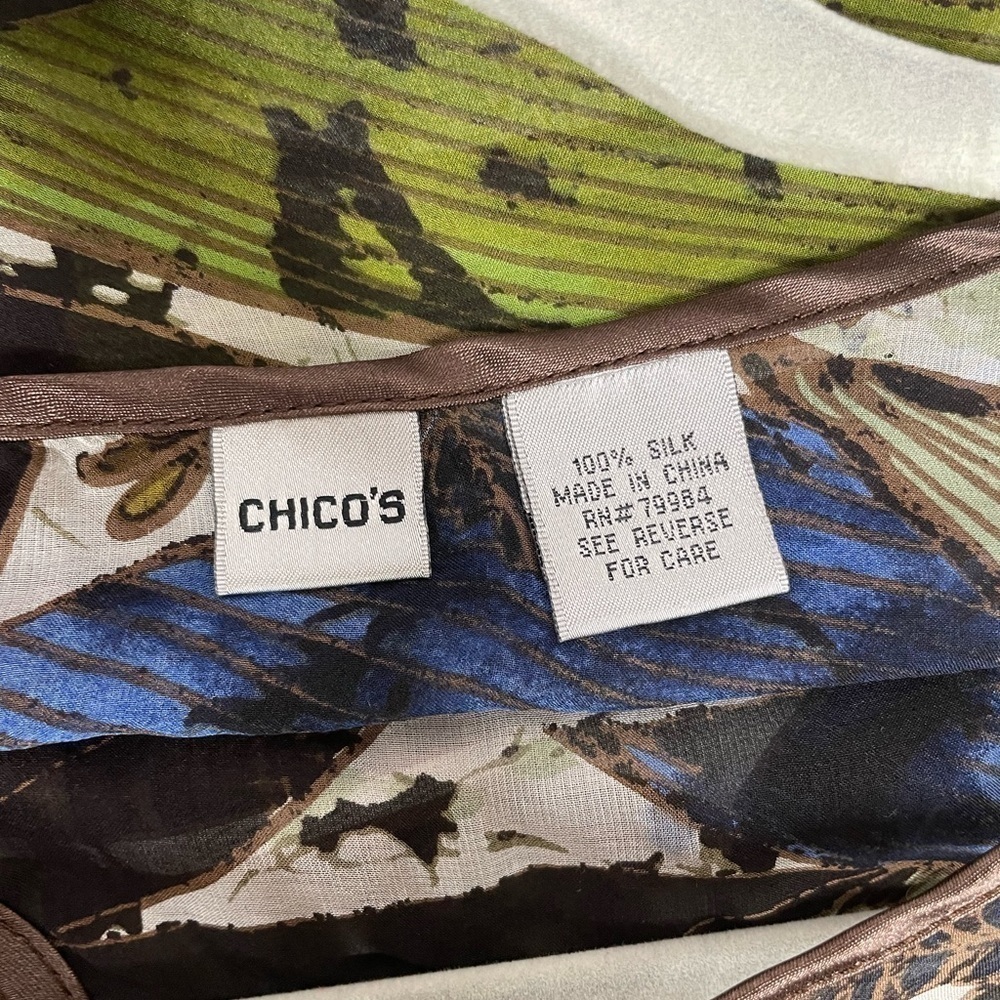 Chico’s Top - Picture 5 of 6